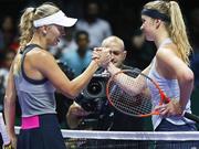 视频-WTA年终总决赛 沃兹尼亚奇职业生涯首度捧杯