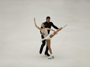 天鹅湖经典但没新意？于小雨张昊：滑出自己的故事