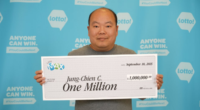 华人男子揽513万还清房贷得解脱 全家充满欢笑