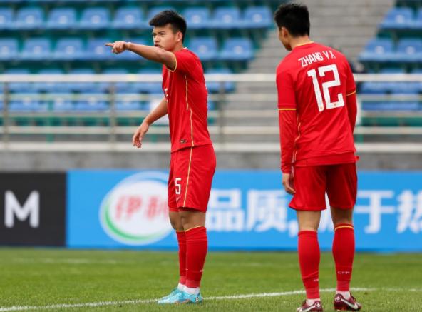 U20亚洲杯-国青1-1吉尔吉斯斯坦小组第二晋级8强