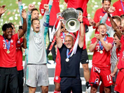 梅罗式微 欧冠迎来拜仁王朝？英超皇马巴黎来挑战