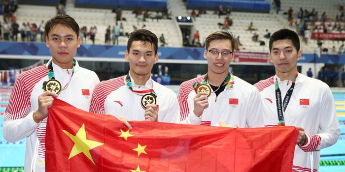 2018世界游泳十大战役:亚运中日男子巅峰对决