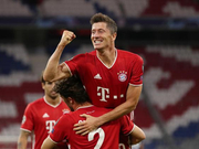 莱万真够格压梅罗拿金球！为何他是第一中锋|gif