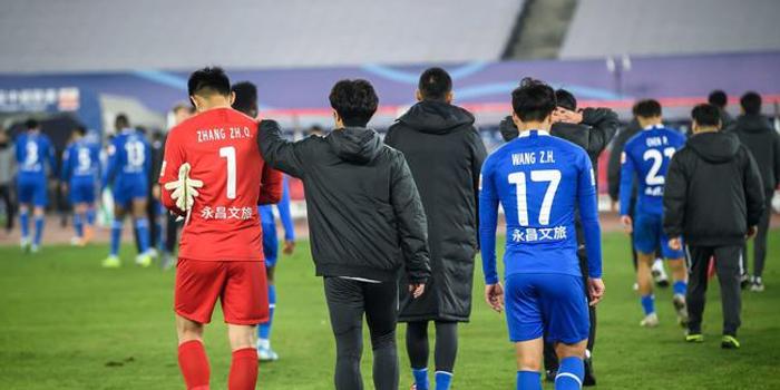 足球因为疫情会停赛吗,足球因为疫情会停赛吗知乎