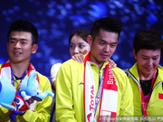汤尤杯收官：中国男羽重新捧杯 女羽低谷徘徊
