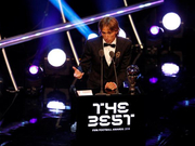 梅西C罗10年统治被魔笛终结！金球奖他还能赢吗