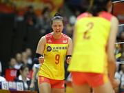 张常宁回归中国女排如虎添翼 丁霞颜妮发挥出色