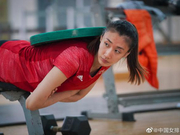 中国女排王媛媛年少成长路 12岁1.78米难买童装