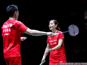 世锦赛郑思维／黄雅琼卫冕成功 成历史第三对组合