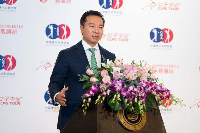 中国高尔夫球协会特邀副主席、观澜湖集团副主席朱鼎耀
