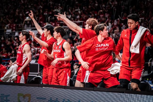 中国男篮在国际篮联体系88年来首次输给日本队 