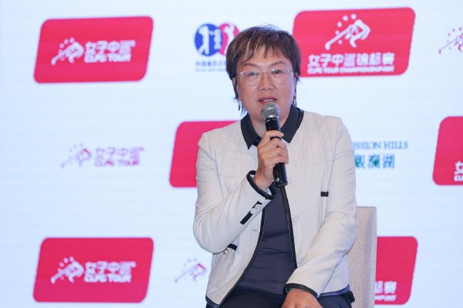 中国高尔夫球协会女子赛事部部长、女子中巡董事总经理李红