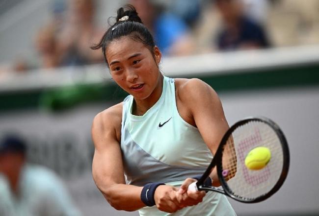郑钦文逆转淘汰哈勒普首次挺进大满贯女单32强+首胜Top20球员