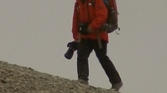 探路英雄徒步旅行家雷殿生