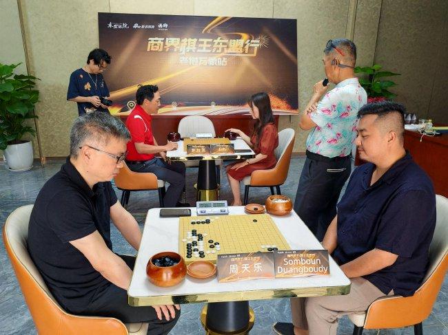 图 6:焦点对决时刻