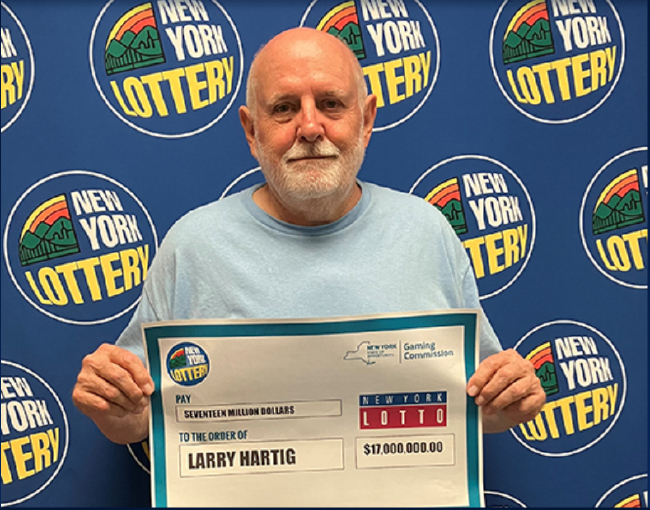 男子揽1.21亿巨奖不急兑 时隔3个月露脸现身-图