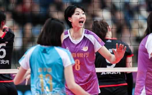 天津渤海银行女排副攻袁心玥