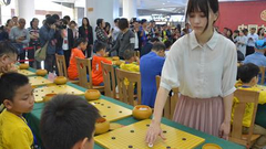 视频-指导棋活动黑嘉嘉出战
