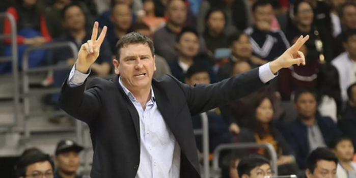 篮球杂志:从凯撒被群起围攻看CBA的舆论场