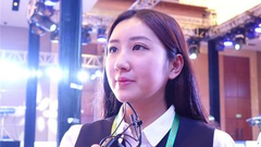 视频-TUPT美女发牌员采访