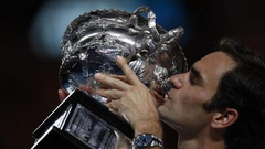 费德勒澳网颁奖动情落泪