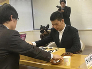 天壤评LG杯首局:谢尔豪强手连发 井山一挖致败