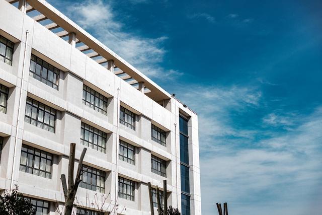 西安工业学院 新浪（移动端）