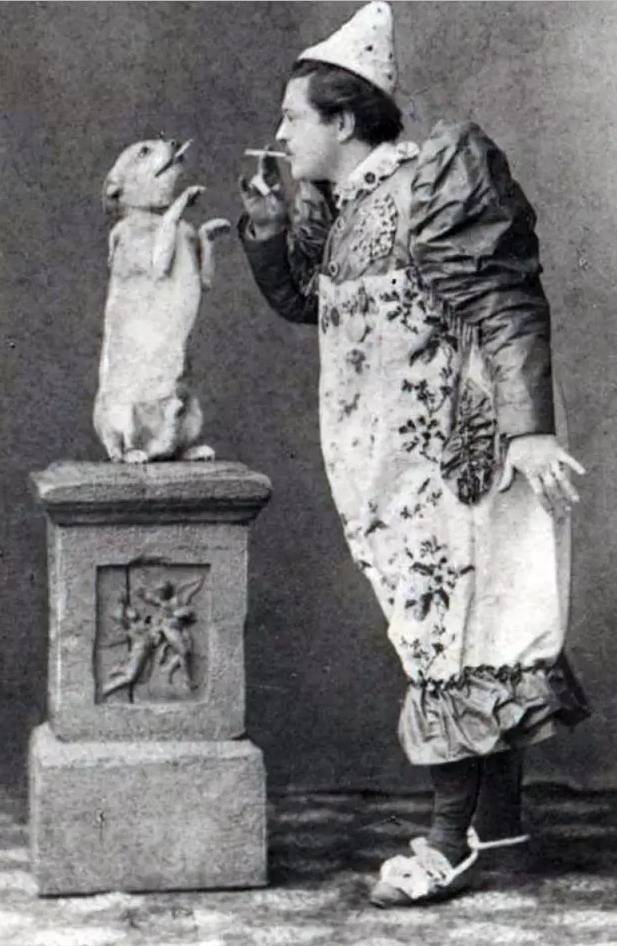 杜罗夫与受训的狗,时间约为1910年(图源:Circopedia.org)