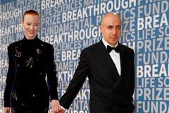 2018科学突破奖获奖揭晓：章泽天等众多明星现身颁奖礼