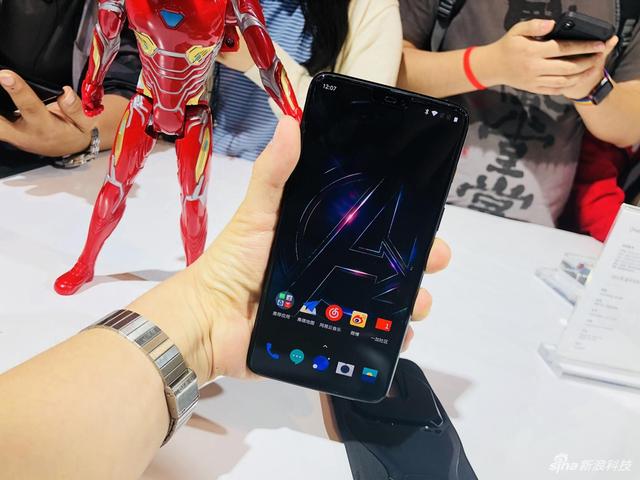 一加6复仇者联盟定制版图赏