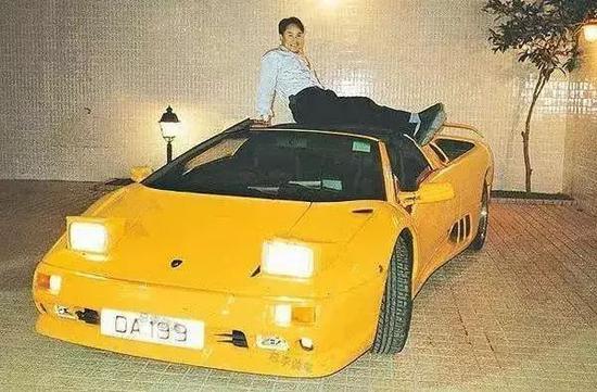 张子强和DA199牌照兰博基尼,香港,1995年