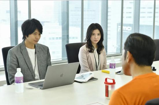 图 / 我到点下班