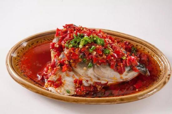 图5剁椒鱼头(图片来源:视觉中国)