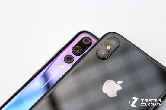 左为华为P20 Pro 右为苹果iPhoneX