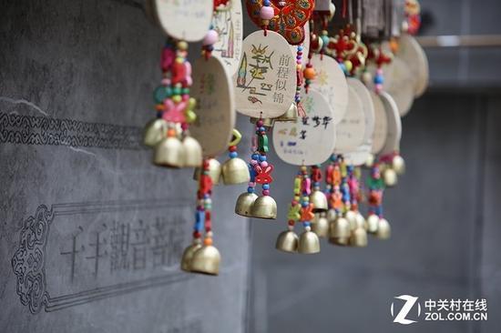 索尼70mm长焦端拍摄