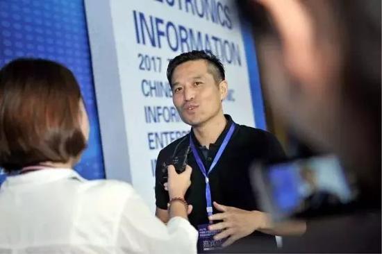 哥,真不差钱,怎么就跟贾跃亭一样成了“老赖”