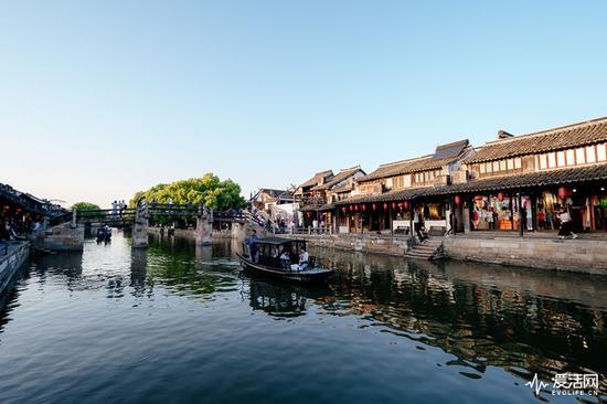 拍摄器材:松下GH5S 拍摄参数:F5.6 ISO 160 1/60s 8mm