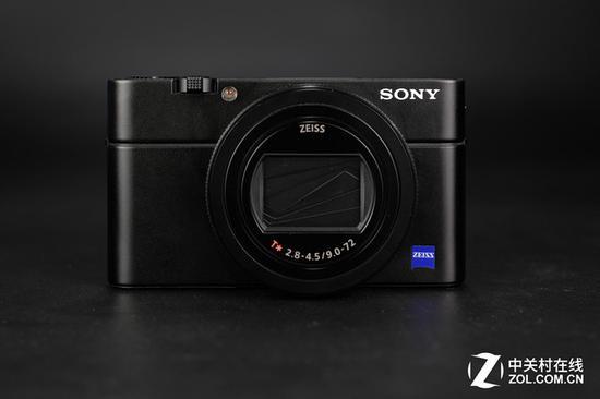 索尼黑卡RX100 VI,相机外观保持了一贯的风格