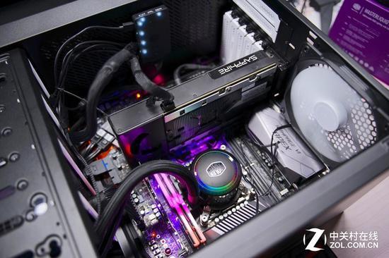 i7-7740X桌面平台作为对照组