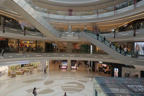 焦距:11mm 光圈:f/4.0 ISO感光度:200