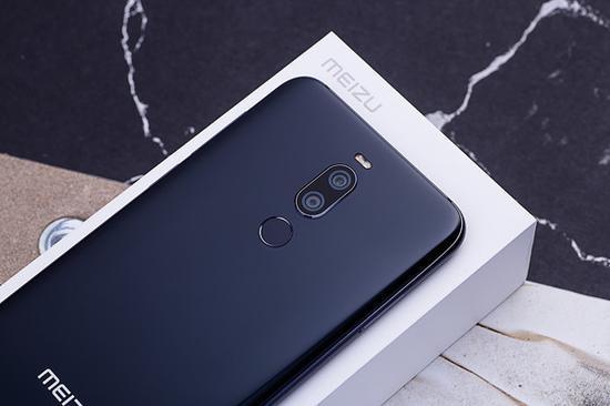 魅族X8