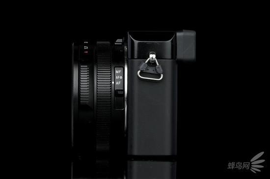 松下LUMIX LX100M2机身侧面