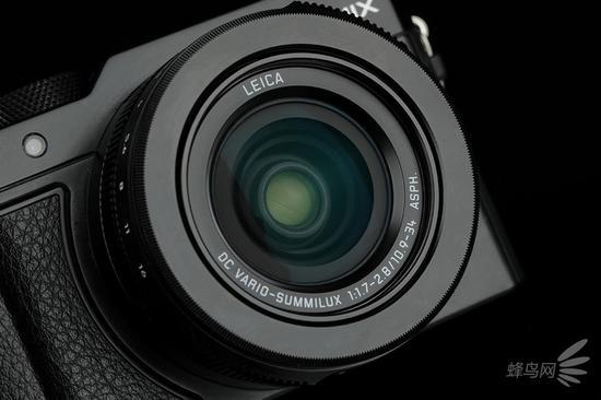 松下LUMIX LX100M2搭载了一枚徕卡镜头