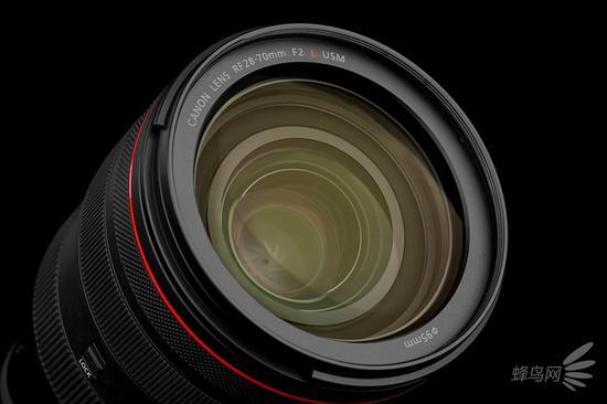 佳能RF 28-70mm f/2 L USM镜头前镜组镀膜