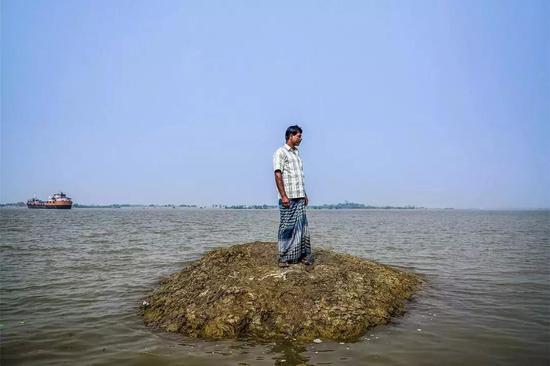 TANMOY BHADURI
