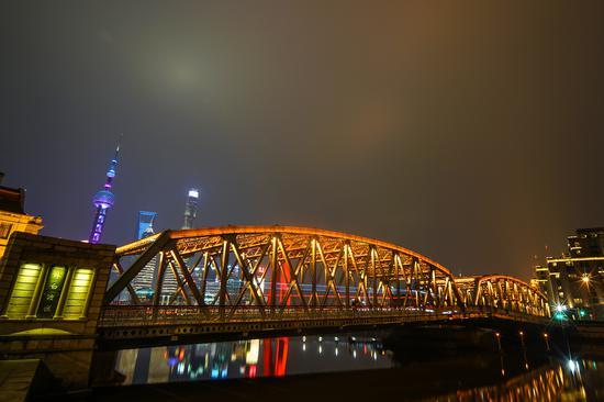 焦距:18mm 快门:8s光圈:F18 感光度:ISO100