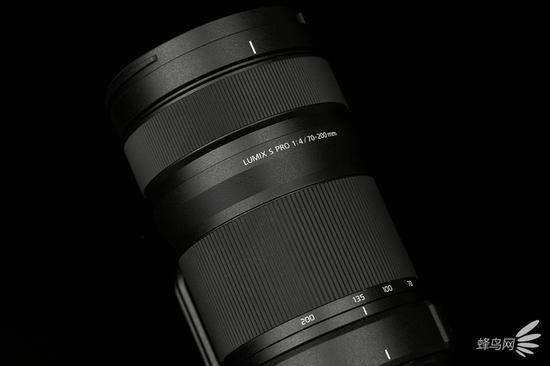 松下LUMIX S PRO 70-200mm f/4 O.I.S采用内变焦设计
