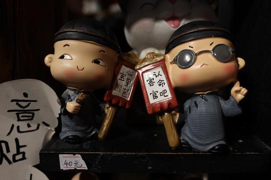 焦距:28mm 光圈:f/4.5 ISO感光度:400