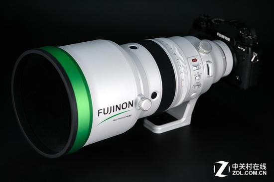 对于喜欢长焦的专业玩家,富士200mm F2镜头可以说是个“金字塔顶端”的选择
