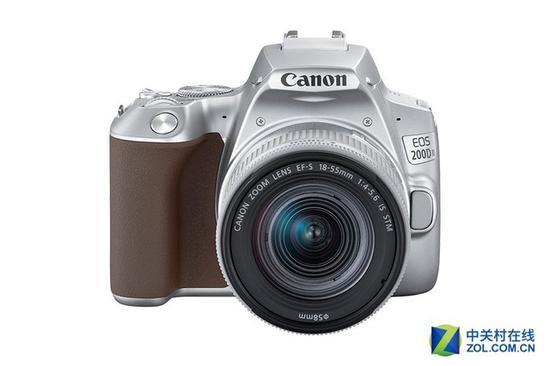 佳能EOS 200D II银色机身